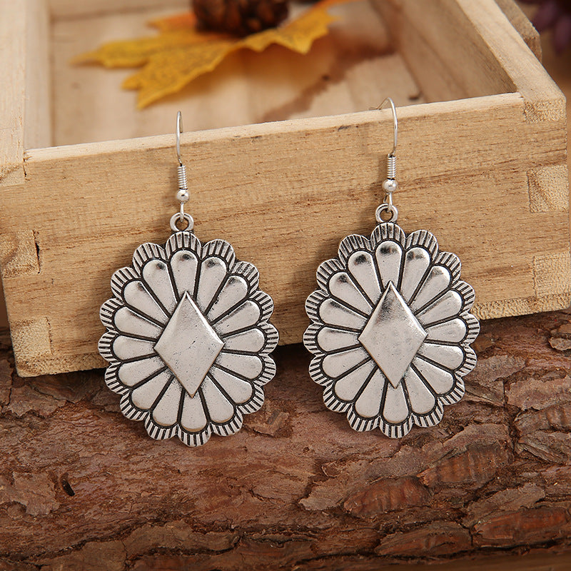 Elegant Earring for Every Occasion