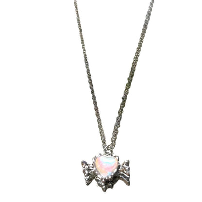 Charming Silver Necklace for Any Occasion