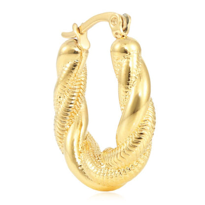 Romantic Gold Earring for Special Moments