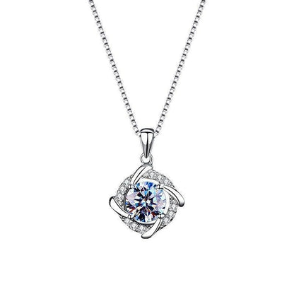 Stunning Necklace for Daily Wear