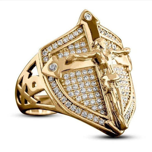 Classic Gold Ring with Timeless Appeal