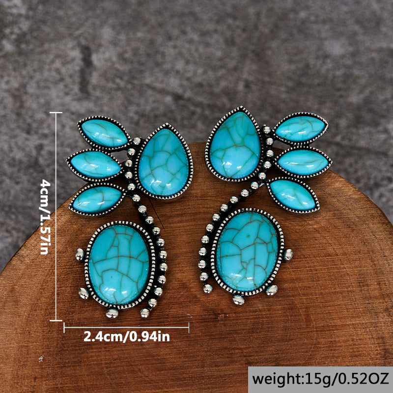 Romantic Earring for Special Moments