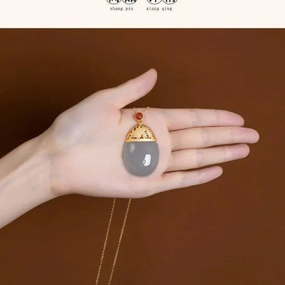 Beautiful Gold Pendant with Unique Style