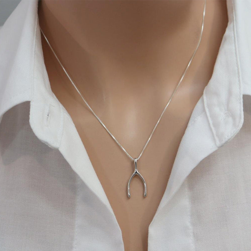 Classic Necklace with Timeless Appeal