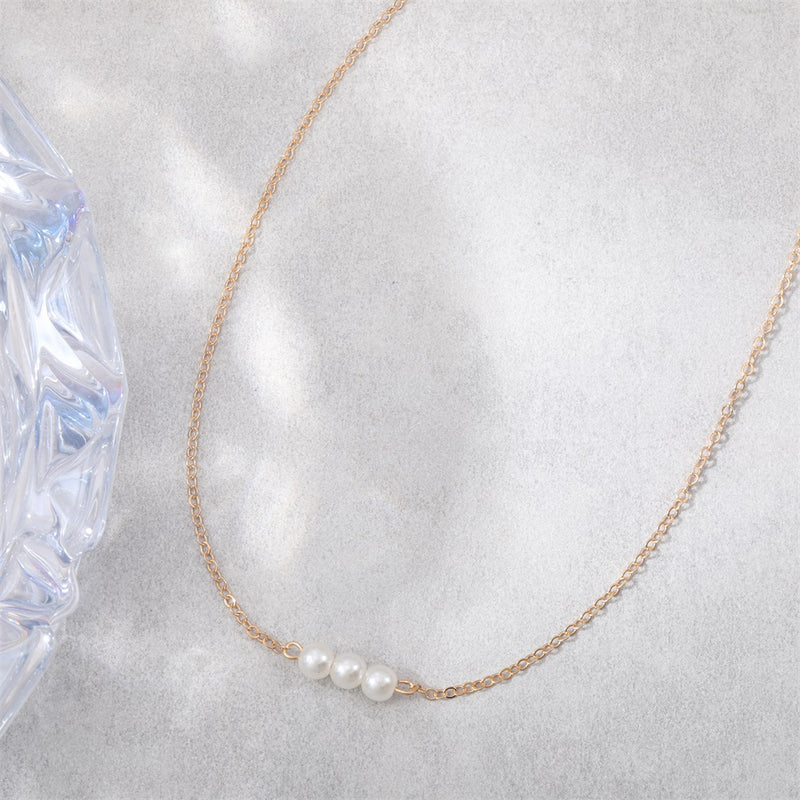 Classic Gold Necklace with Timeless Appeal