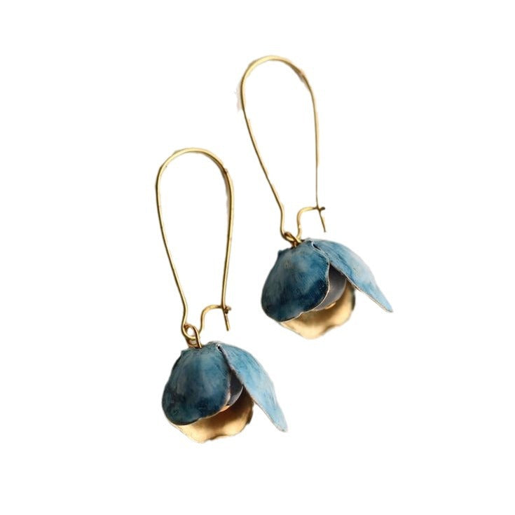 Vintage Handmade Gold Earring