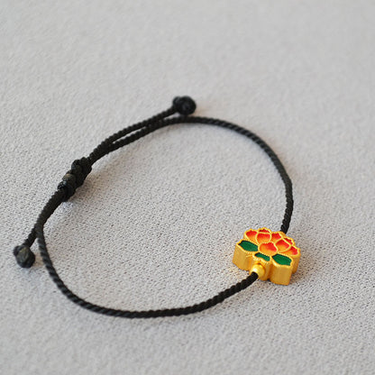 Charming Gold Bracelet for Any Occasion