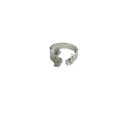 Charming Ring for Any Occasion