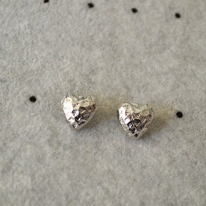 Charming Silver Earring for Any Occasion