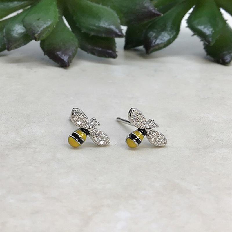 Vintage Handmade Earring
