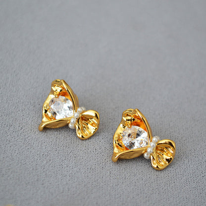 Delicate Artisan Gold Earring