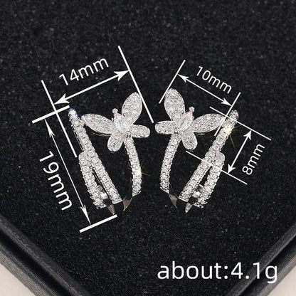 Charming Earring for Any Occasion