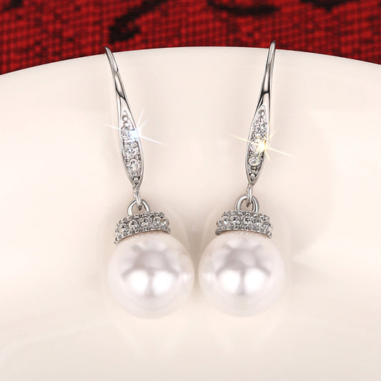 Delicate Artisan Pearl Earring