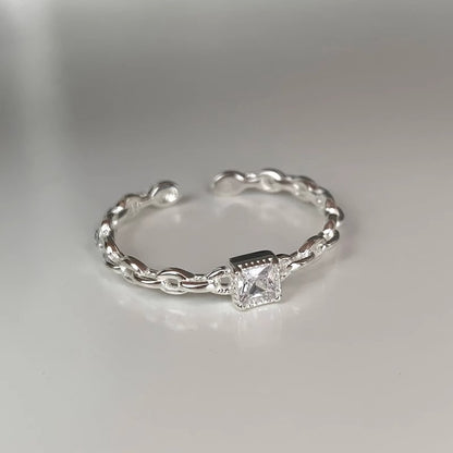 Elegant Ring for Every Occasion