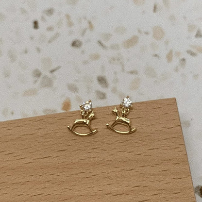 Charming Earring for Any Occasion