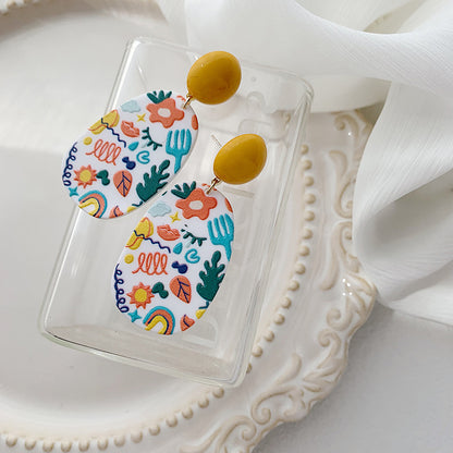 Charming Earring for Any Occasion