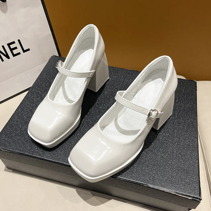 Graceful Orthopedic Shoes for Modern Look