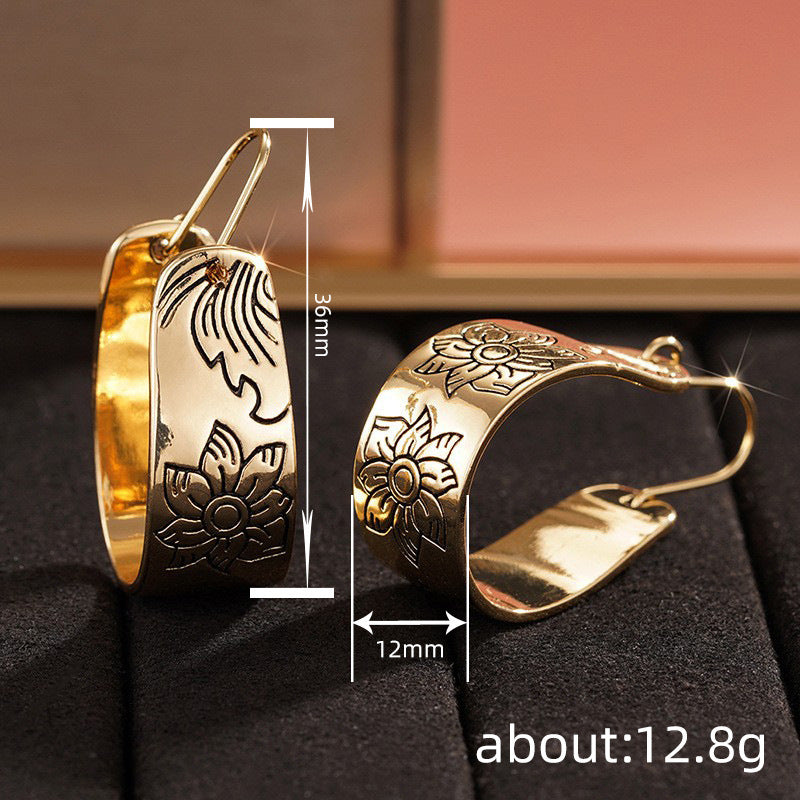 Charming Piece for Any Occasion