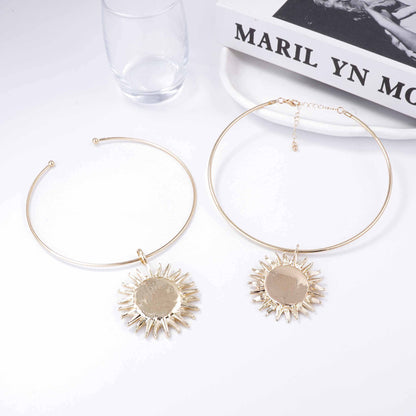 Stunning Necklace for Daily Wear