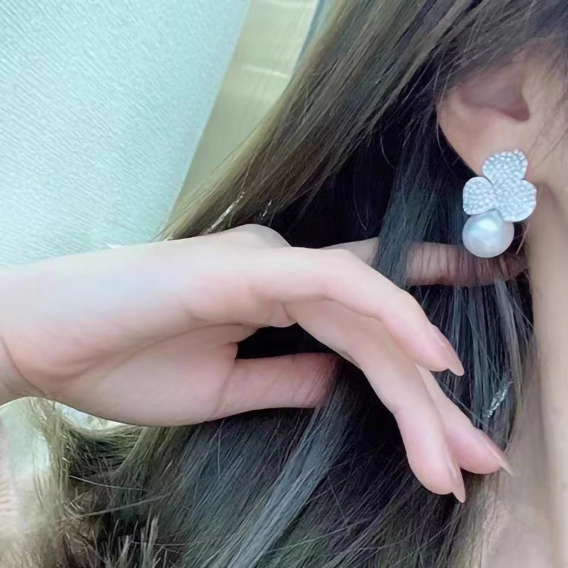 Elegant Pearl Earring for Every Occasion
