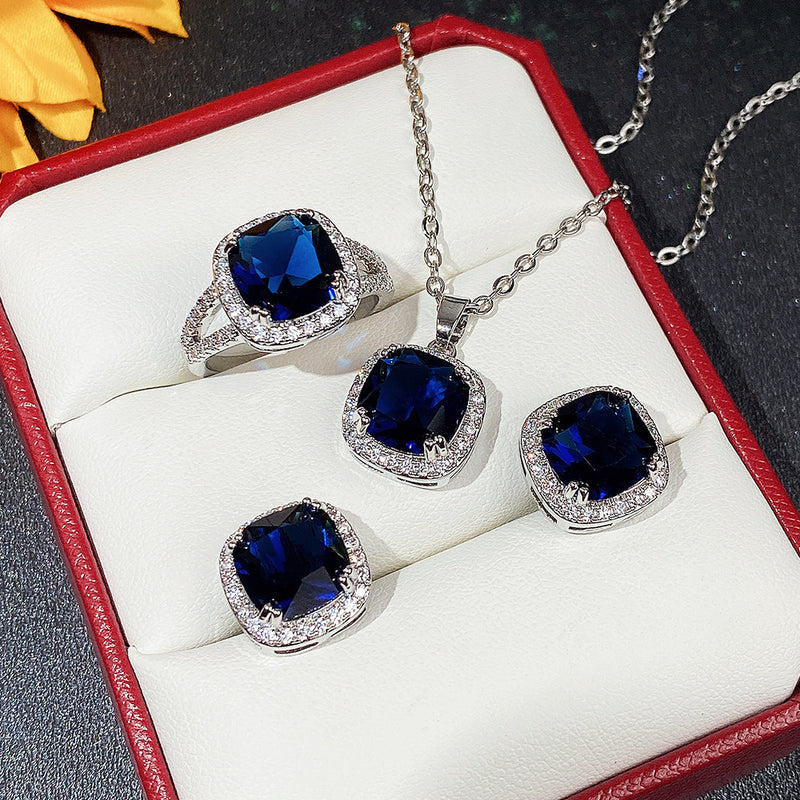 Charming Set for Any Occasion