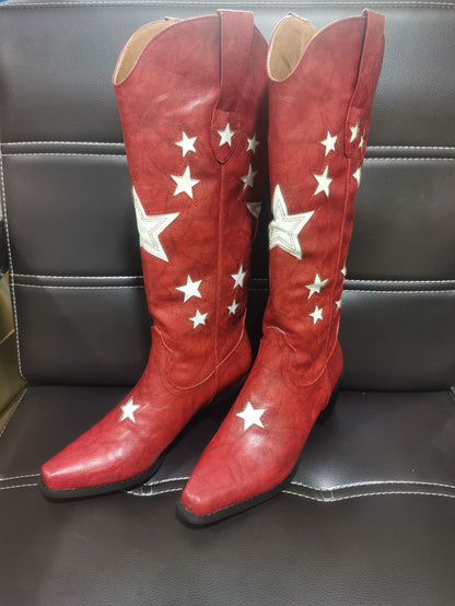 Graceful Orthopedic Boots for Modern Look