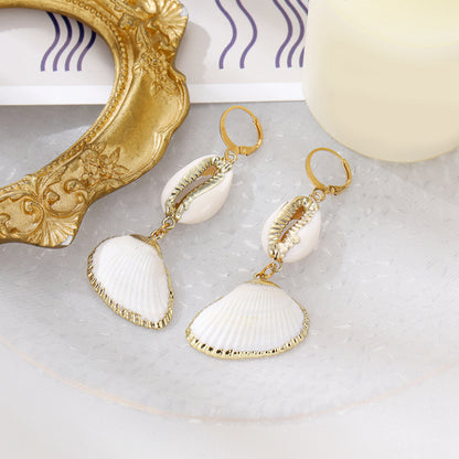 Vintage Handmade Gold Earring
