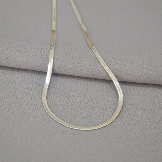 Beautiful Gold Necklace with Unique Style
