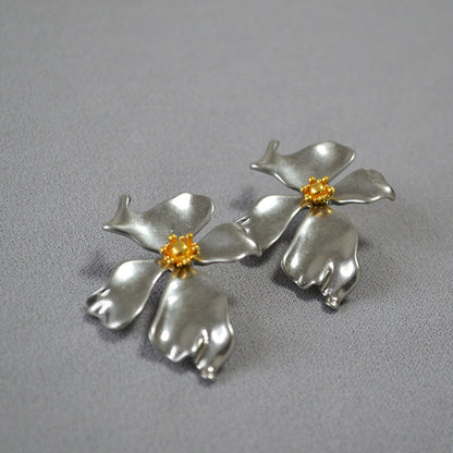 Delicate Artisan Gold Earring
