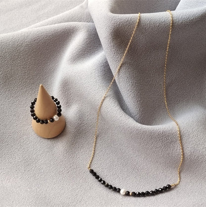 Romantic Pearl Necklace for Special Moments