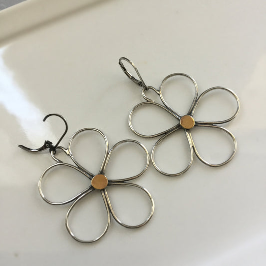 Stunning Earring for Daily Wear