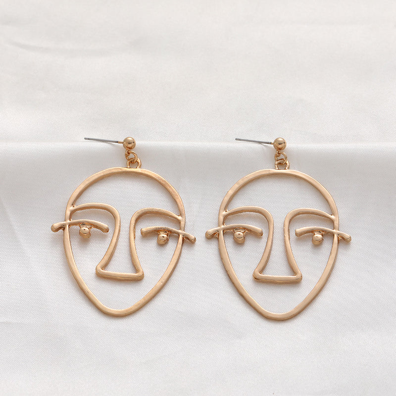 Romantic Earring for Special Moments