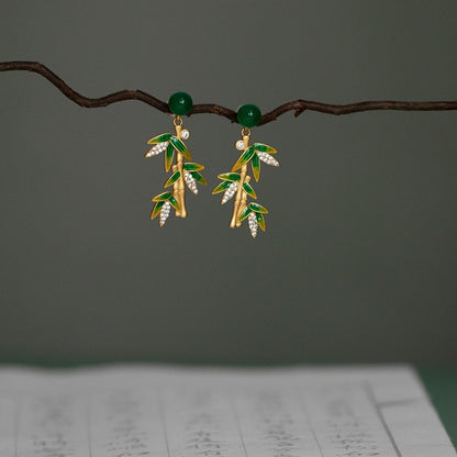 Classic Earring with Timeless Appeal