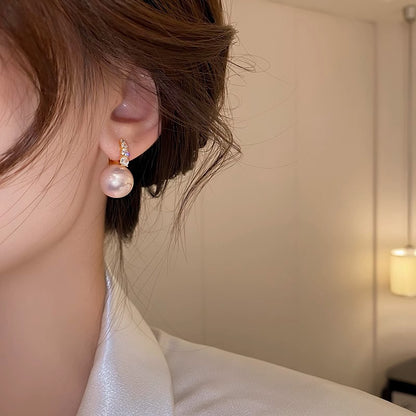 Elegant Pearl Earring for Every Occasion
