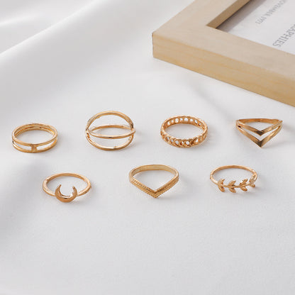 Beautiful Gold Set with Unique Style