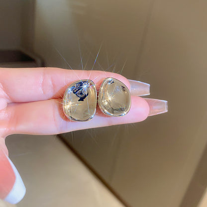 Romantic Earring for Special Moments