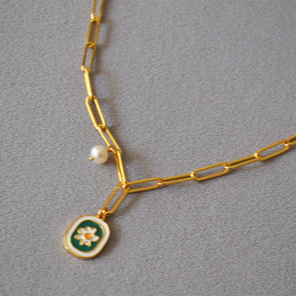 Stunning Necklace for Daily Wear
