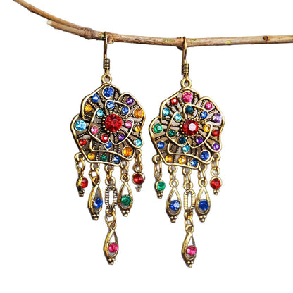Classic Earring with Timeless Appeal