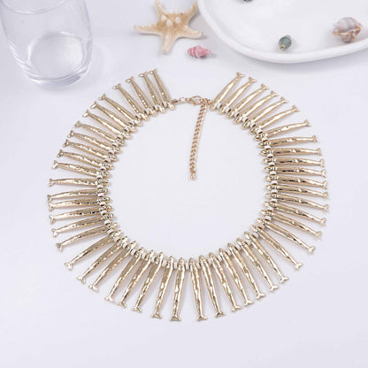 Classic Gold Necklace with Timeless Appeal