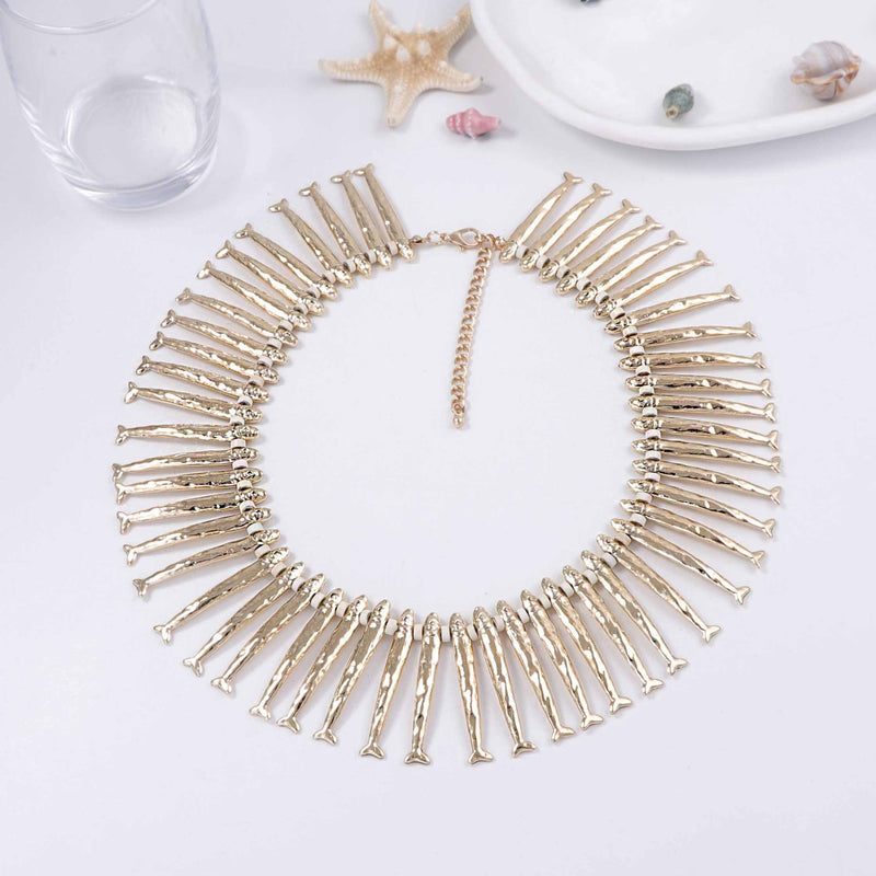 Classic Gold Necklace with Timeless Appeal