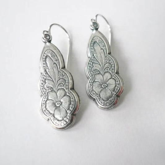 Vintage Handmade Earring