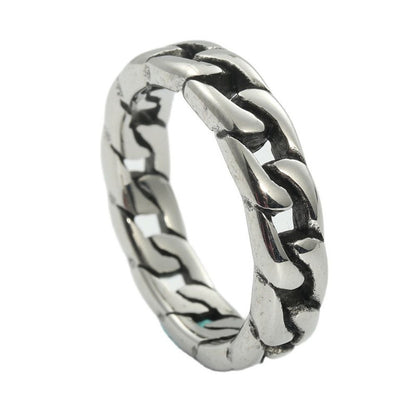 Classic Chain with Timeless Appeal