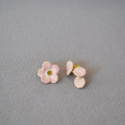 Vintage Handmade Silver Earring