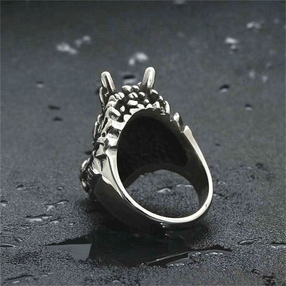 Classic Ring with Timeless Appeal