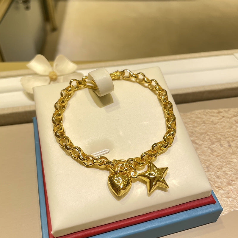 Charming Piece for Any Occasion