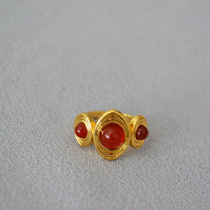 Romantic Gold Ring for Special Moments