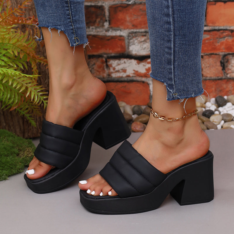 Graceful Orthopedic Sandals for Modern Look