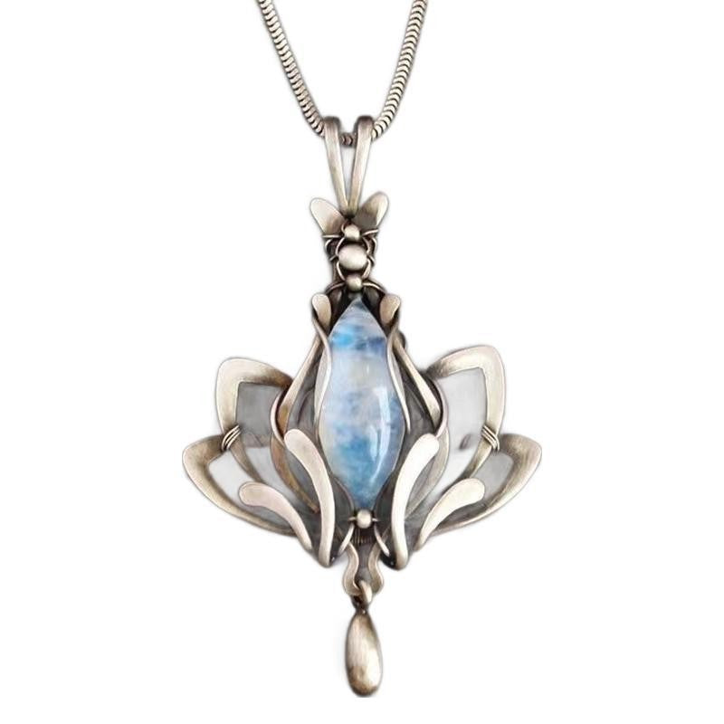 Romantic Necklace for Special Moments