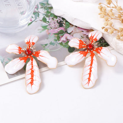 Charming Earring for Any Occasion