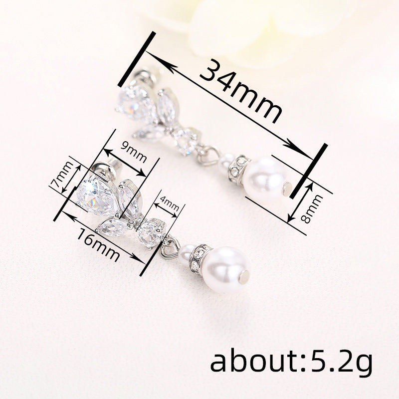 Delicate Artisan Pearl Earring